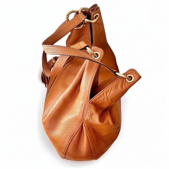 Michael Kors slouchy Fulton style shoulder bag in caramel brown - Picture 9 of 16